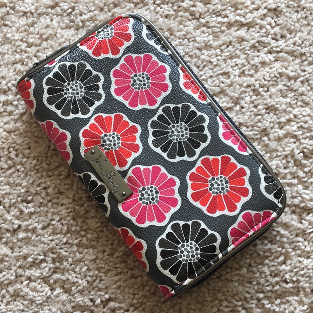 Vera Bradley wallet